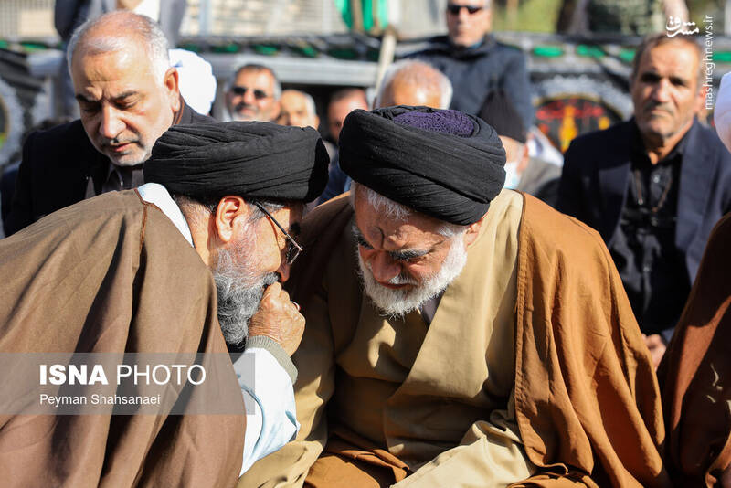 عکس / اقامه نماز باران در اصفهان 30