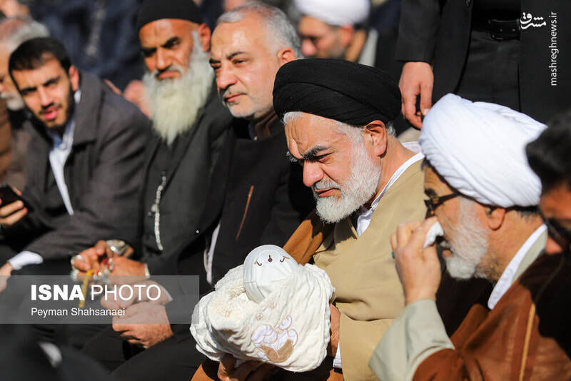 عکس / اقامه نماز باران در اصفهان 20