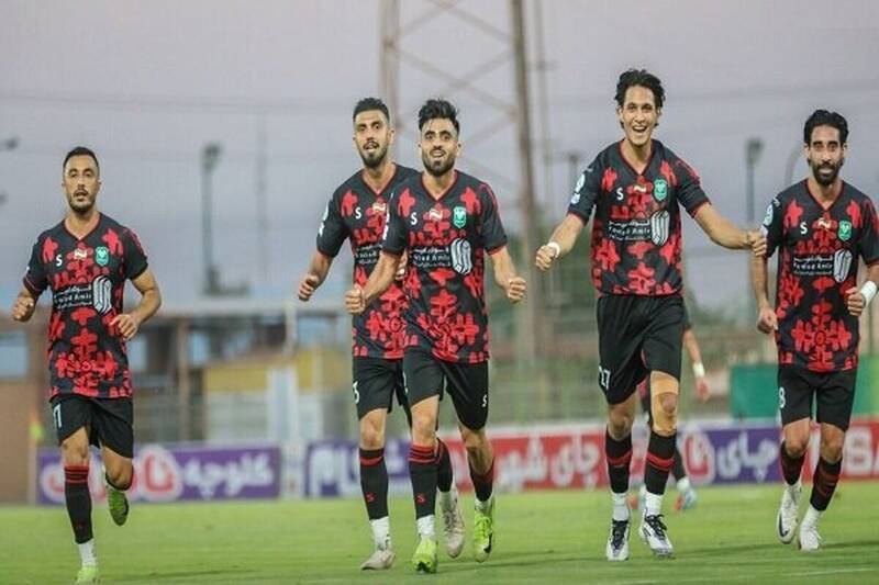 خیبر خرم‌آباد با شکست شاگردان توتونچی صعود کرد