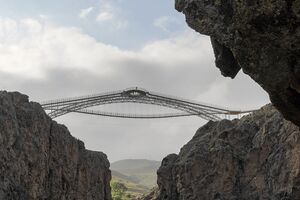 عکس/ پل معلق "ورگه‌سران" نوآوری ایرانی در ارتفاع ۱۰۰ متری