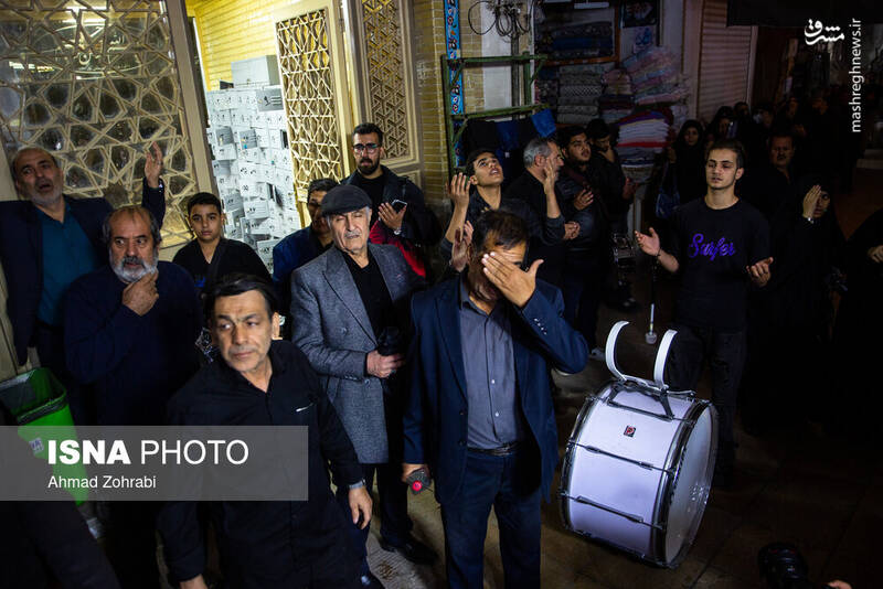 عکس / چهارپایه خوانی ایام فاطمیه در بازار قم 17