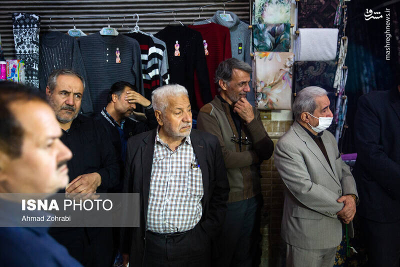 عکس / چهارپایه خوانی ایام فاطمیه در بازار قم 11