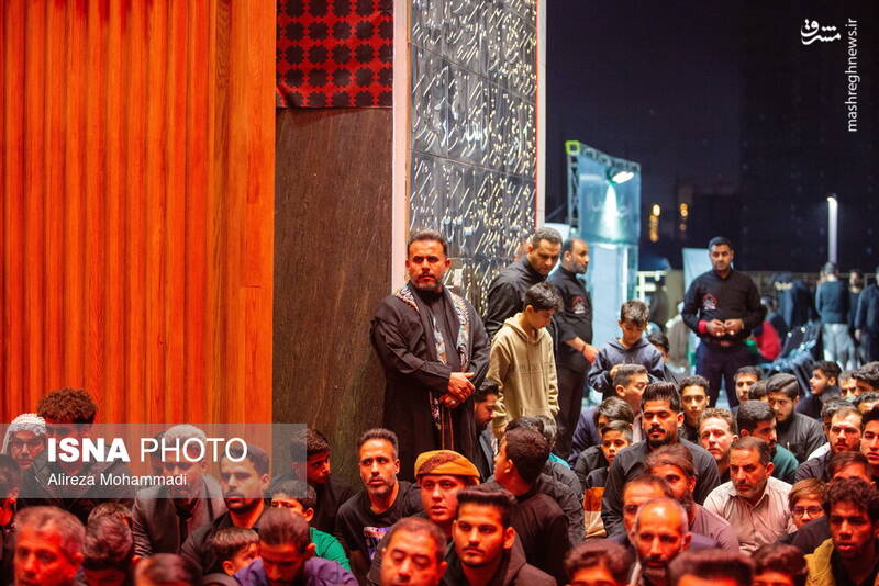 عکس / آیین عزاداری ایام فاطمیه در اهواز 17