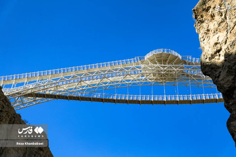 عکس / پل معلق "ورگه‌سران" نوآوری ایرانی در ارتفاع 100 متری 15