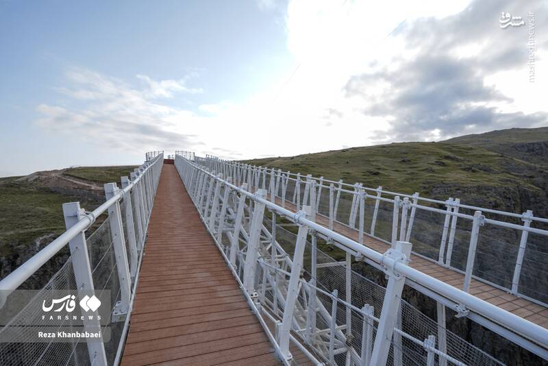 عکس / پل معلق "ورگه‌سران" نوآوری ایرانی در ارتفاع 100 متری 8