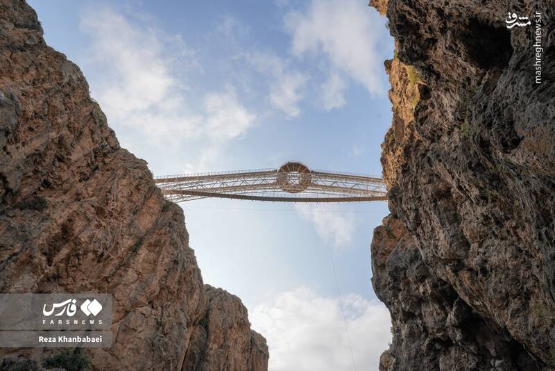 عکس / پل معلق "ورگه‌سران" نوآوری ایرانی در ارتفاع 100 متری 4