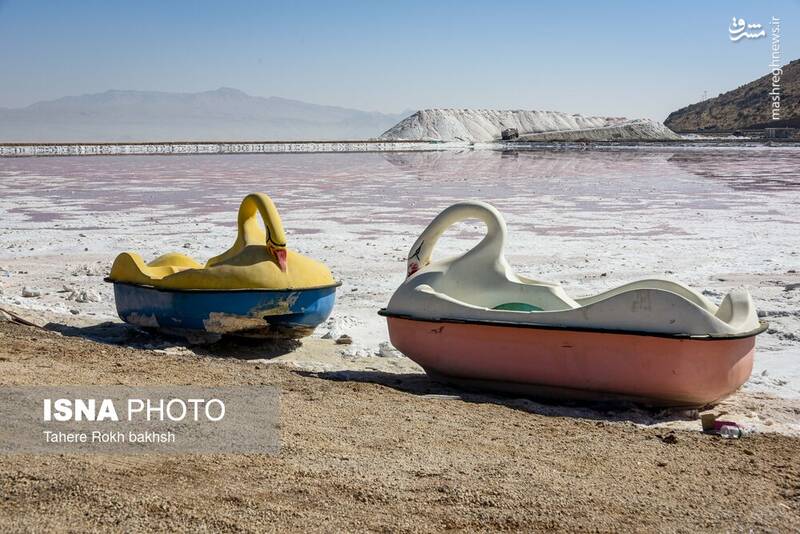 عکس / خشک شدن دریاچه مهارلو شیراز 5