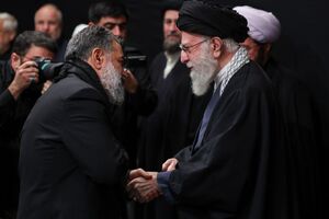 فیلم / حاج محمود نوای لیران ای سرای امید را خواند