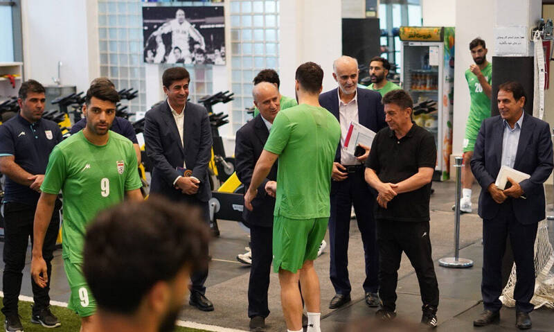 تمرین ملی با حضور مهدی تاج و امیر قلعه نویی