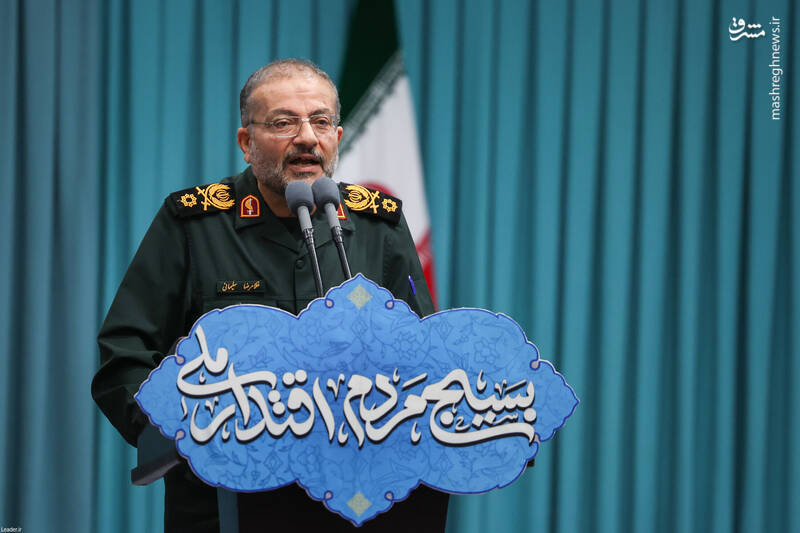 عکس / مراسم روز بسیج در حسینیه امام خمینی (ره) 28