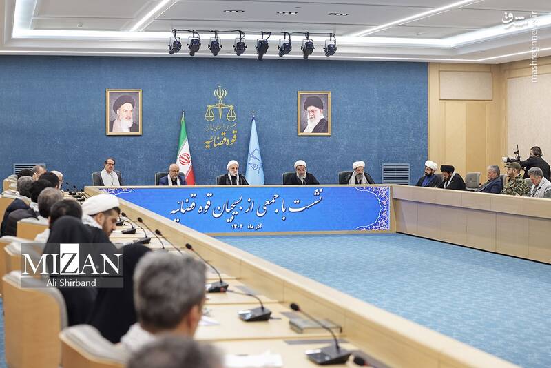 عکس / دیدار رئیس قوه قضاییه با جمعی از بسیجیان قوه قضاییه 2