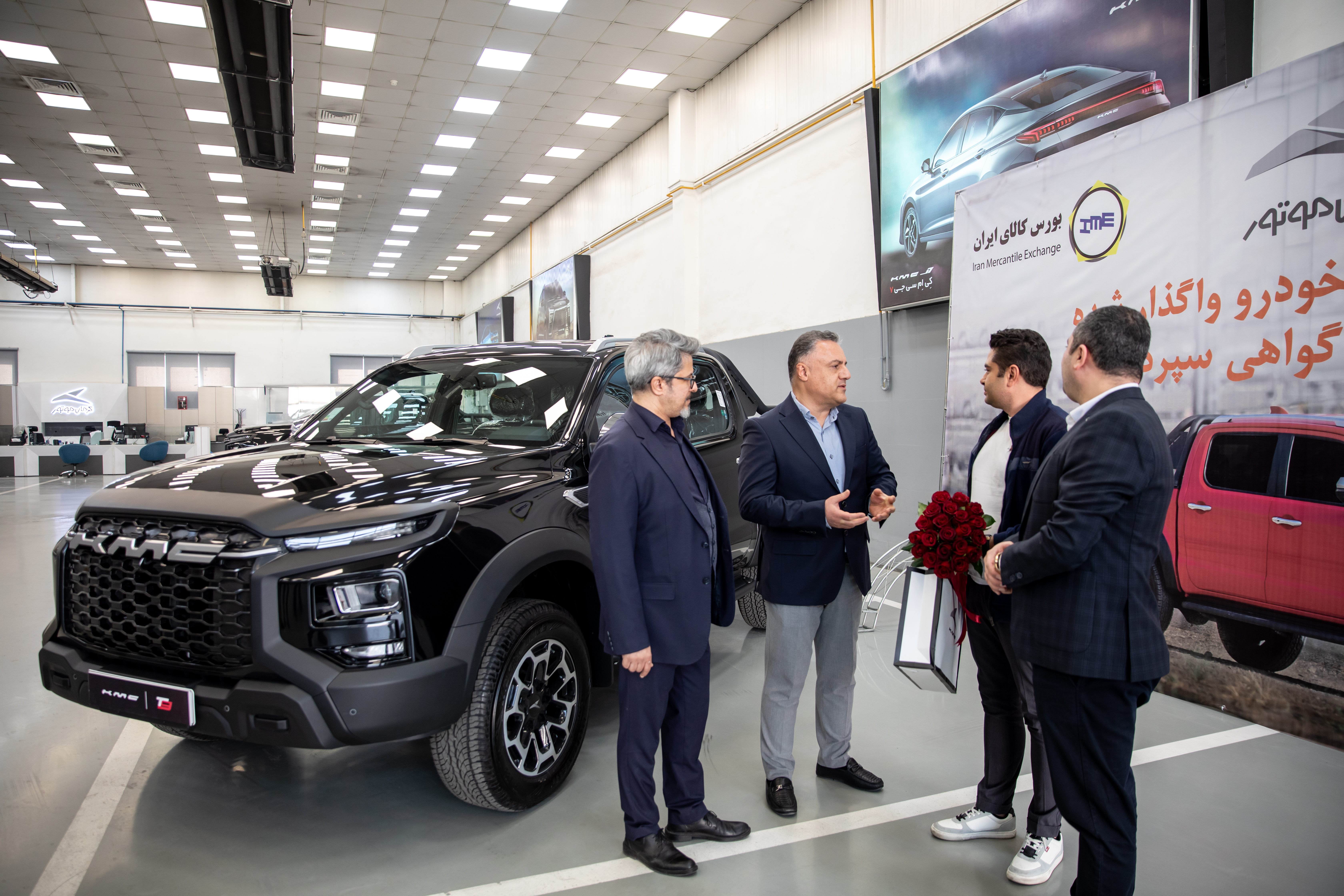 آغاز فصل تازه خرید خودرو با تحویل اولین KMC T9 به روش گواهی سپرده