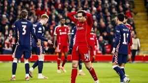 فیلم / خلاصه بازی لیورپول 1 - آیندهوون 4