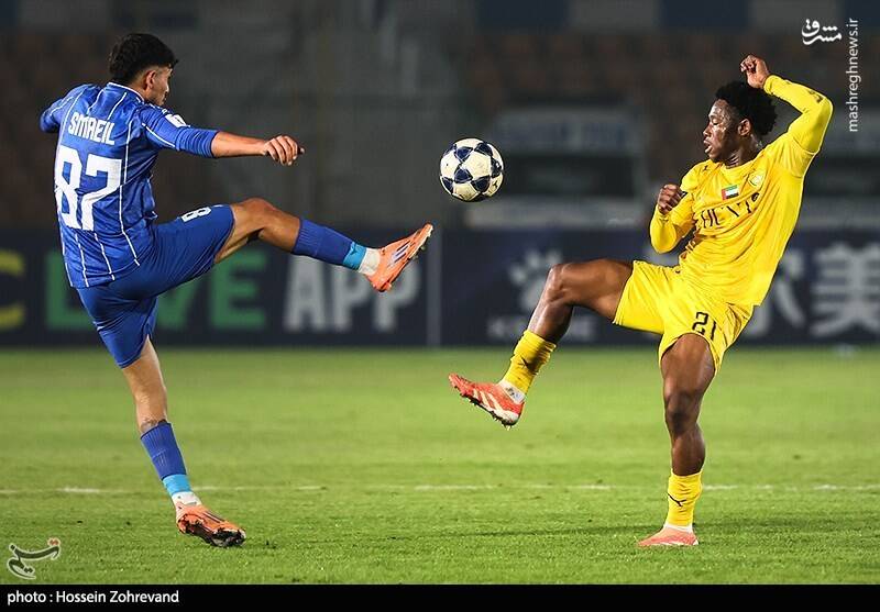 عکس / دیدار تیم‌های استقلال و الوصل امارات 24