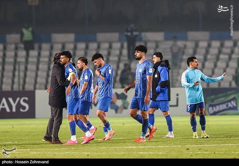 عکس / دیدار تیم‌های استقلال و الوصل امارات 12