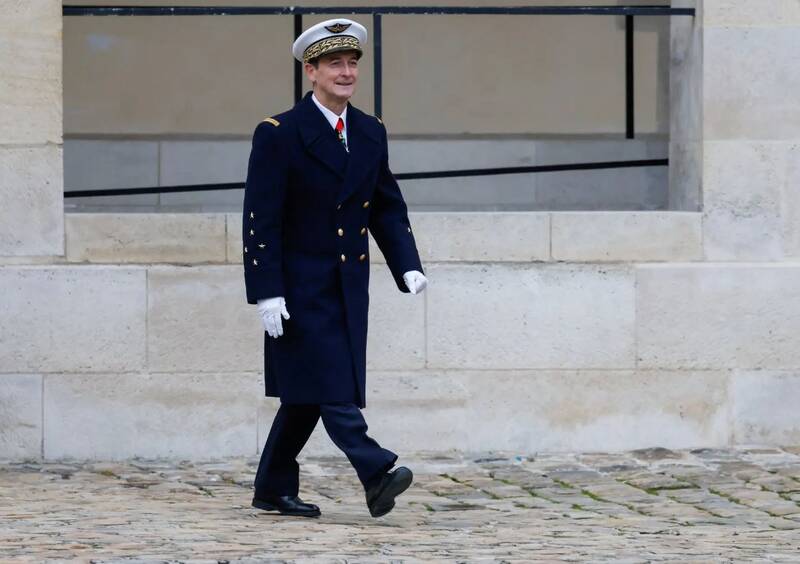 فراخوان جنگیِ زودهنگام فرمانده ارتش فرانسه/ آماده «قربانی کردن فرزندان» خود باشید!