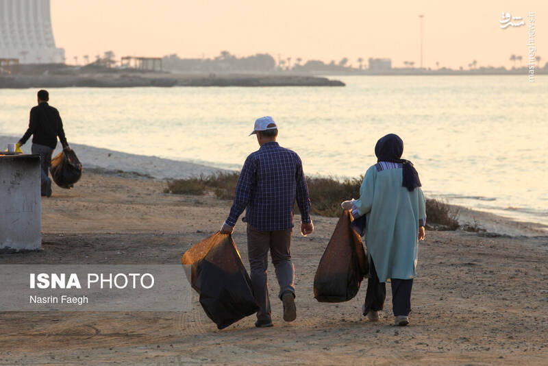 عکس / پاکسازی سواحل کیش