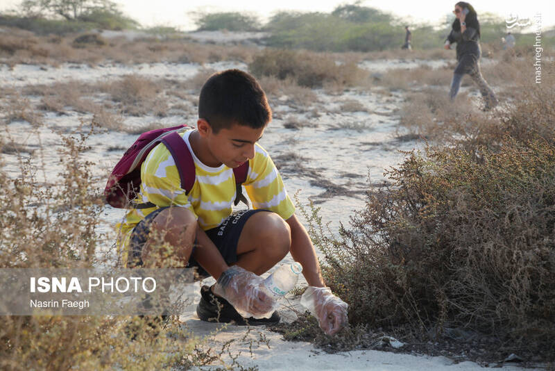 عکس / پاکسازی سواحل کیش 8