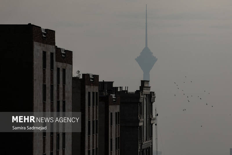 محدودیت ترافیکی برای فردا در پی آلودگی هوا تمدید شد