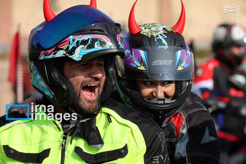 عکس / همایش موتورسیکلت و خودرو های کلاسیک و اسپرت 17