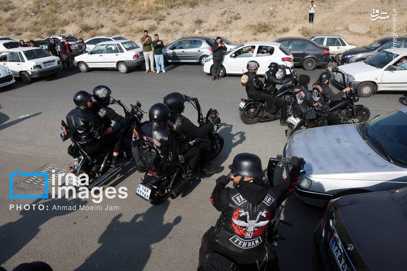 عکس / همایش موتورسیکلت و خودرو های کلاسیک و اسپرت 9