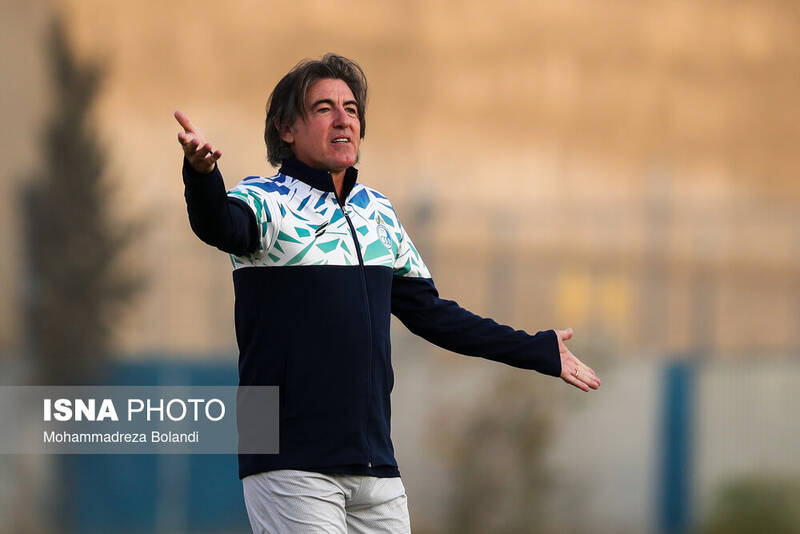 ساپینتو: نباید به پرسپولیس هدیه می‌دادند/ نمی‌خواهند ما موفق شویم