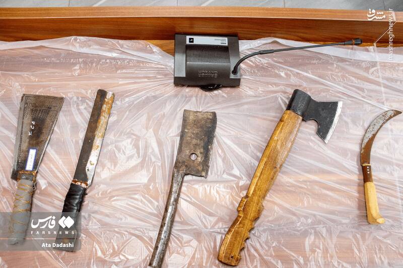 عکس / کشفیات سپاه تبریز در ایست و بازرسی‌های بسیج 14