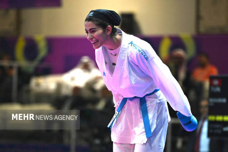 كاراته،برنز،مسابقات،دست،پيكار،صعود،بانوان،مدال،پيروزي