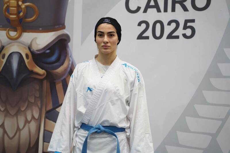 Iranska karateistka Golšad Nežad osvojila prvo zlato medaljo za Iran na svetovnih prvenstvih
