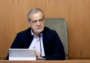 عیادت پزشکیان از سقاب اصفهانی