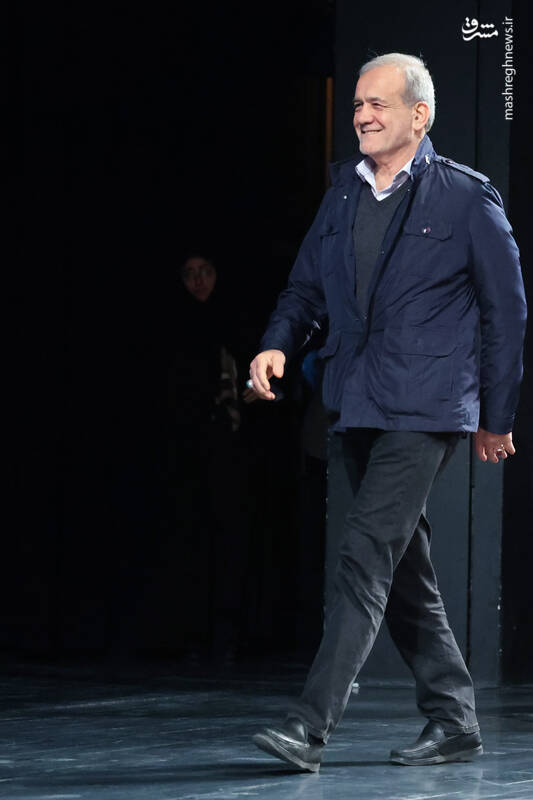 عکس / حضور پزشکیان در اجلاسیه بین‌المللی خانواده آینده پیوندهای پایدار 6