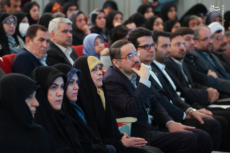 عکس / حضور پزشکیان در اجلاسیه بین‌المللی خانواده آینده پیوندهای پایدار 19