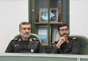 عکس/ سنگ مزار مشترک شهیدان حاجی‌زاده و محمود باقری