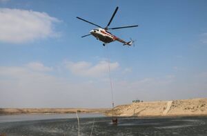 فیلم / اطفای حریق جنگل‌های توسکستان توسط بالگرد هلال احمر