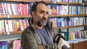 ملاقات با رضا امیرخانی ممنوع است