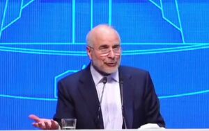 فیلم / قالیباف: مردم را باید با حقشان آشنا کنیم