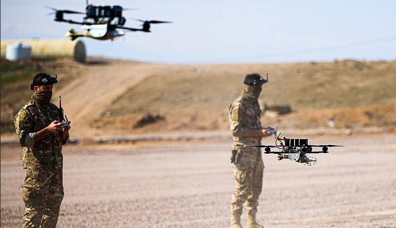 فیلم/ پرواز ریزپرنده‌های سپاه در رزمایش سهند ۲۰۲۵