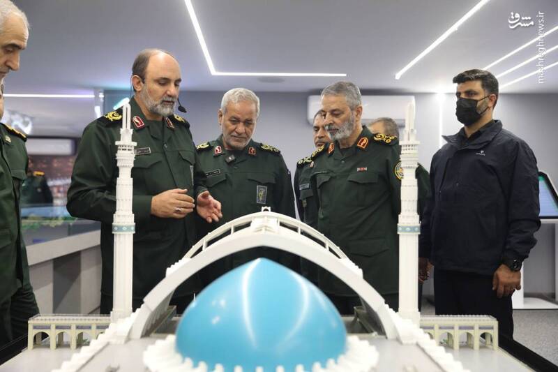 عکس/ بازدید رئیس ستادکل نیروهای مسلح از قرارگاه خاتم‌