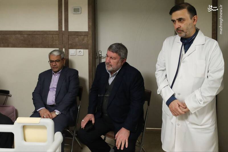 عکس / عیادت عارف از سقاب اصفهانی 5