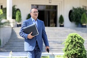 رفیع زاده: کوچک سازی دولت را پیگیری می‌کنیم