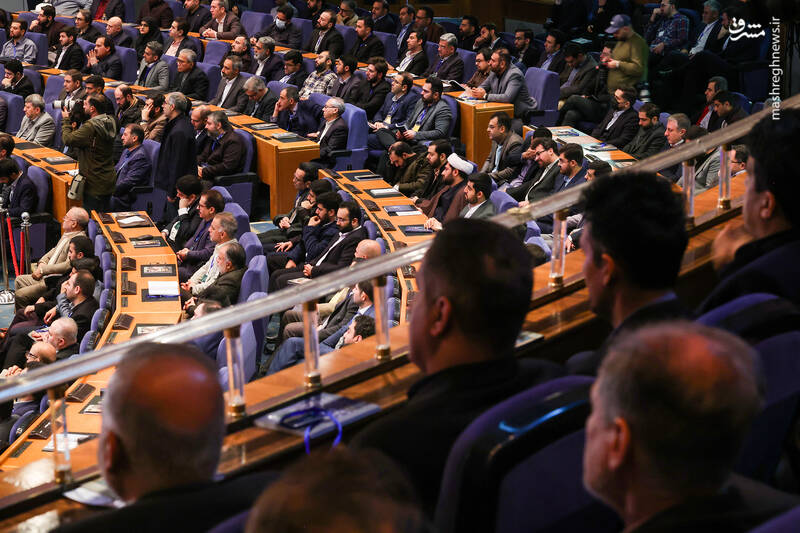 عکس / حضور رئیس جمهور در همایش بین‌المللی حقوق ملت و آزادی‌های مشروع 20