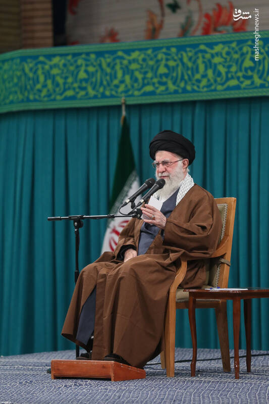 عکس / دیدار هزاران نفر از زنان و دختران با رهبر انقلاب 30