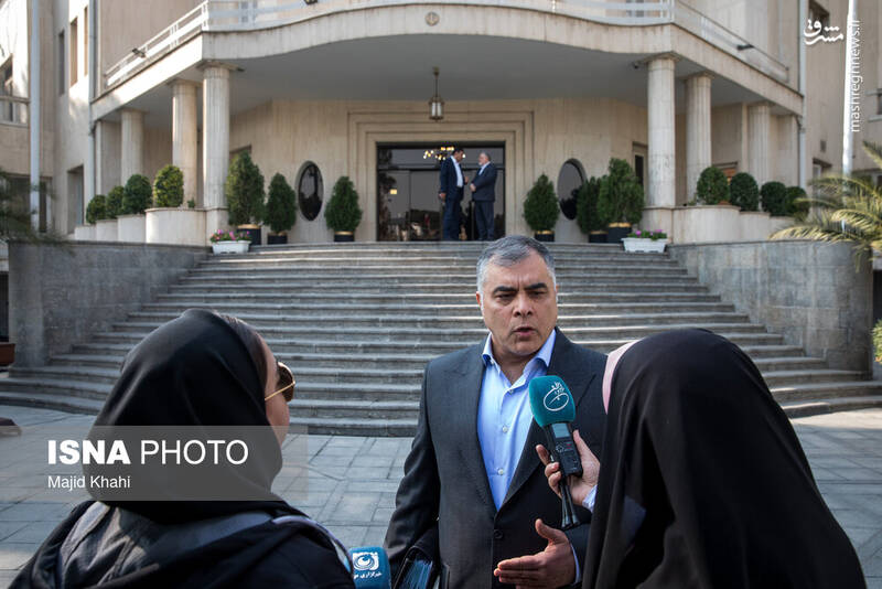 عکس / اعضای هیأت دولت در جمع خبرنگاران 4