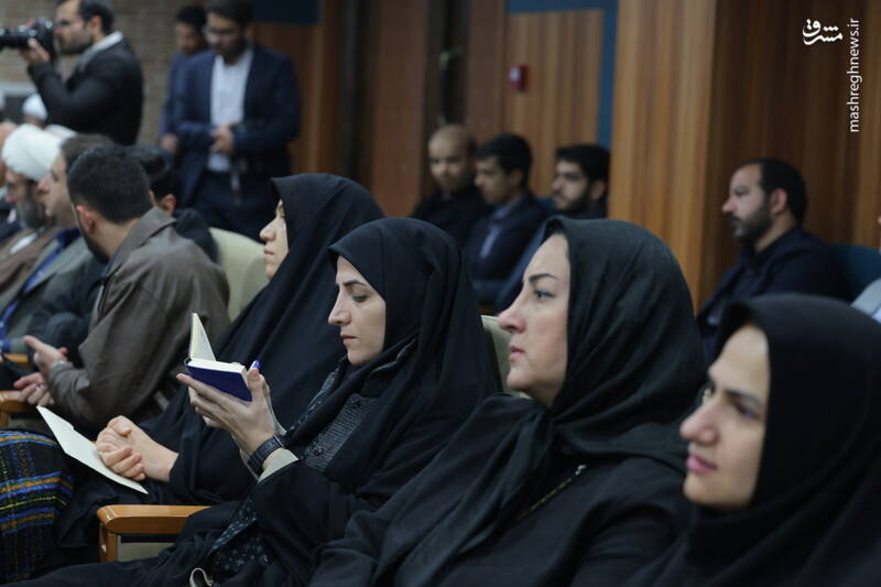 عکس / دیدار رئیس عدلیه با اقشار مختلف مردم در یزد 27