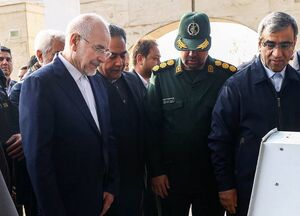 حضور قالیباف بر سر مزار برادر شهیدش