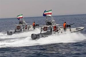 نمایش اقتدار نیروی دریایی سپاه در آب‌های خلیج فارس