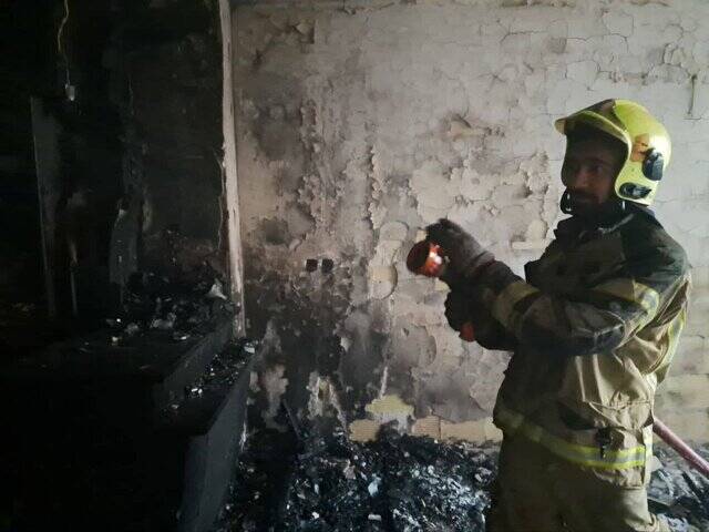 دود،ساختمان،محل،ملكي،ساكنان،عمليات،طبقات،تخليه،شده_بودند