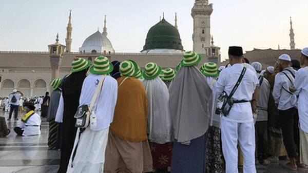 مدينه،زائران،حج،زيارت،اقامت،هتل،شب