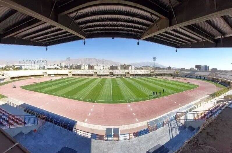 ورزشگاه،ملوان،استقلال،ديدار