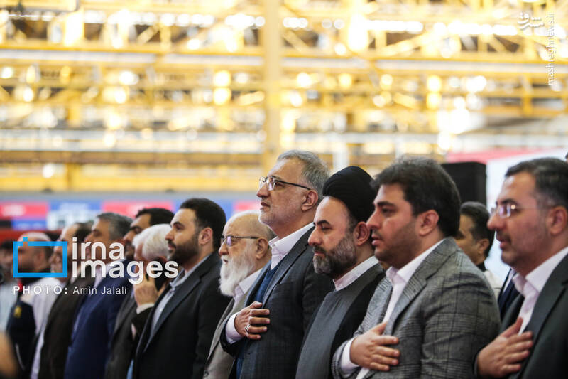 عکس / افتتاح و بهره برداری از دو رام قطار مترو ملی 15